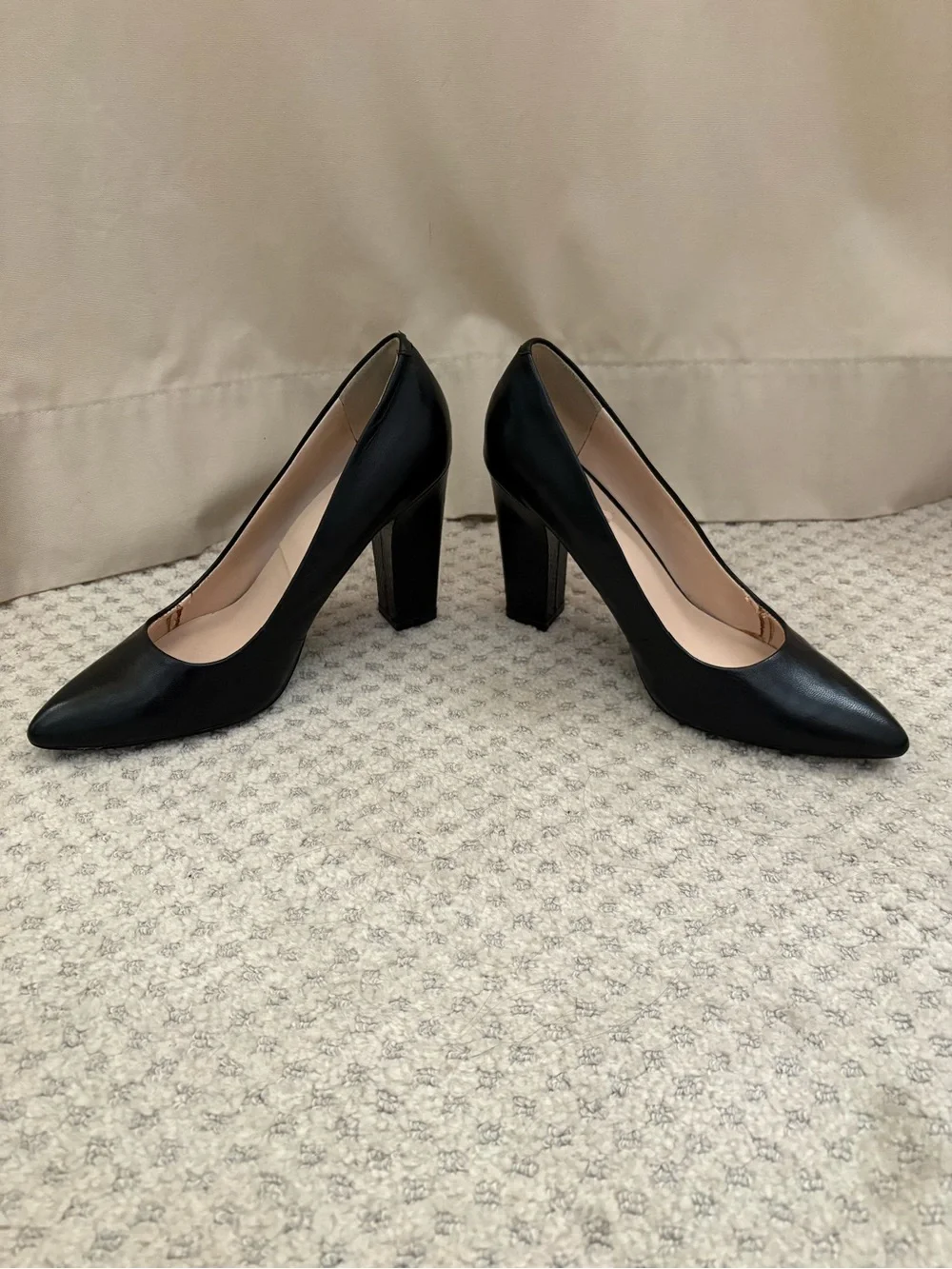 Nine West sleek pointed